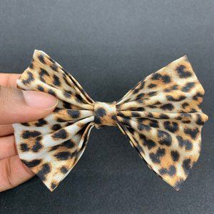 Face Mask 3D 3 Layers Pleated + Hair Bow